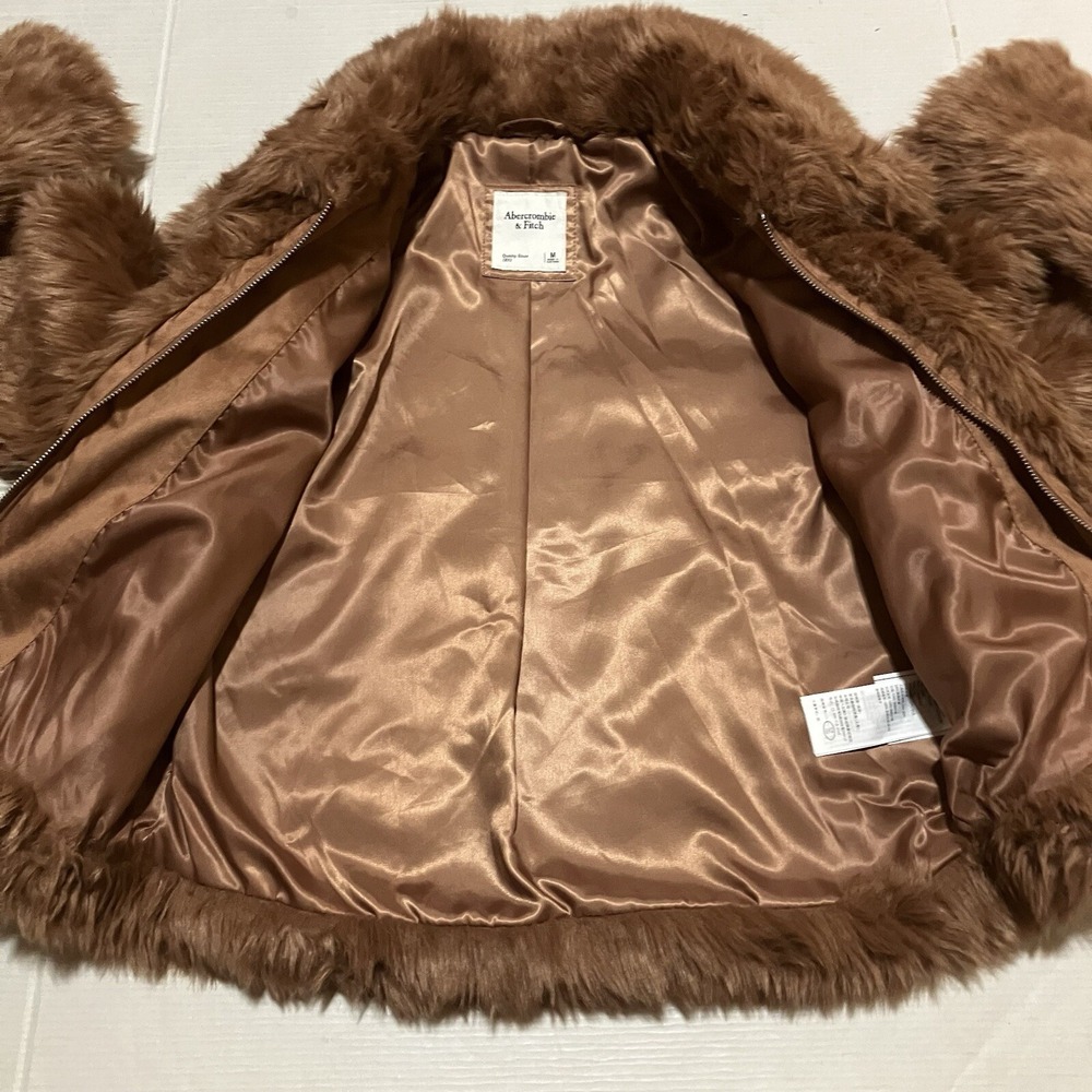 Abercrombie & Fitch Faux Fur Jacket Womens Medium Brown Fuzzy Full Zip Coat Cozy - Picture 4 of 6